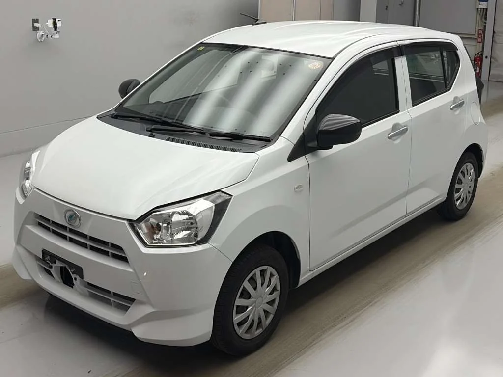Daihatsu Mira e:S LA350S 2023